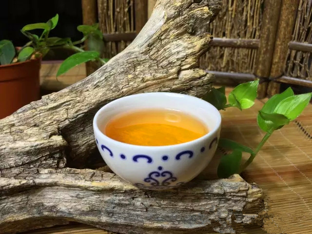 相机镜头USM——999国内精品永久免费视频试看，解锁摄影艺术的超声波马达秘密